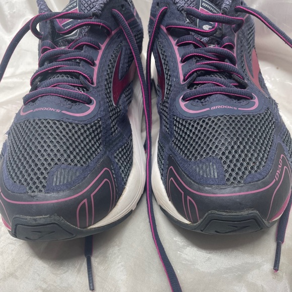 BROOKS DYAD 9 Shoes - Picture 8 of 10